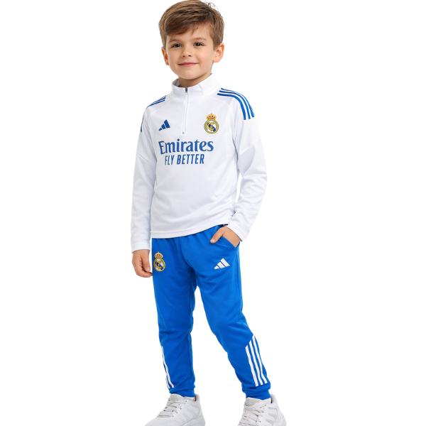 Real Madrid eerste elftal, Vinicius shirt en broek, seizoen 2022/2023, junior, replica onder officiële licentie, Wit Real Madrid eerste elftal, Vinicius shirt en broek, seizoen 2022/2023, junior, replica onder officiële licentie, Wit